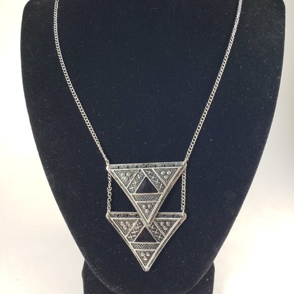 Boho Geometric Triangle Statement Necklace – Silver Tribal Pendant - Stylish - Picture 3 of 8